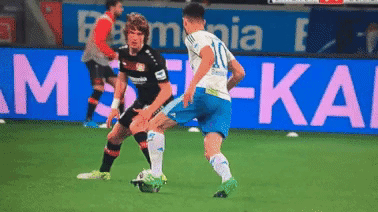 Pogledajte kako je Schalkeov veznjak posramio Jedvaja