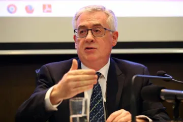 Ako i dođe do izvanrednih izbora, trebalo bi ih raspisati čim prije. Evo zašto