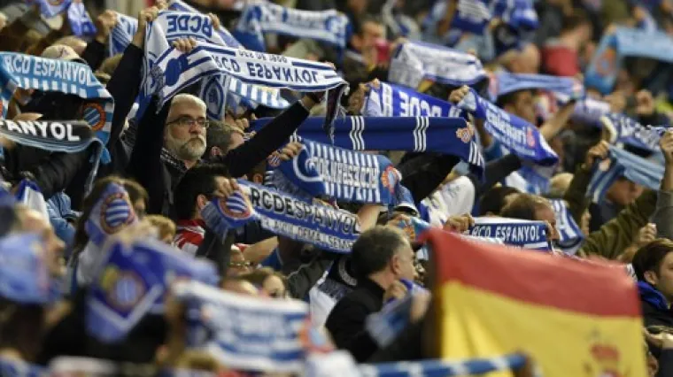 Navijač Barcelone pucao iz pi&scaron;tolja na navijače Espanyola!