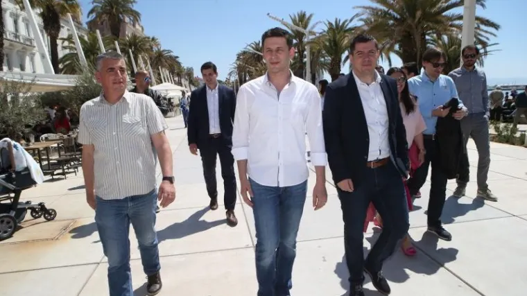 'O povjerenju Boži Petrovu glasat će se u Saboru za 30 dana'