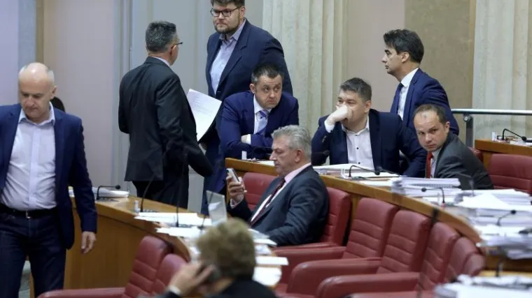 'Tko se ne pojavi na glasanju, bit će te&scaron;ko kažnjen'