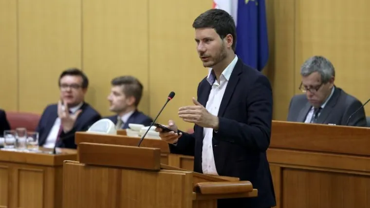 'Vrijeme Marića ide goodbye, a vrijeme Pernara tek dolazi'