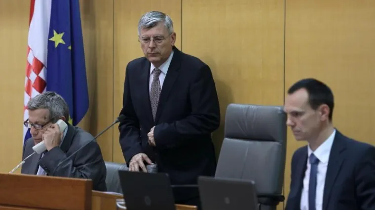 &Scaron;TO ĆE SE DOGAĐATI SUTRA U SABORU? Prvo ujutro zasjeda Odbor za Ustav, a u njemu većinu čine SDP i Most