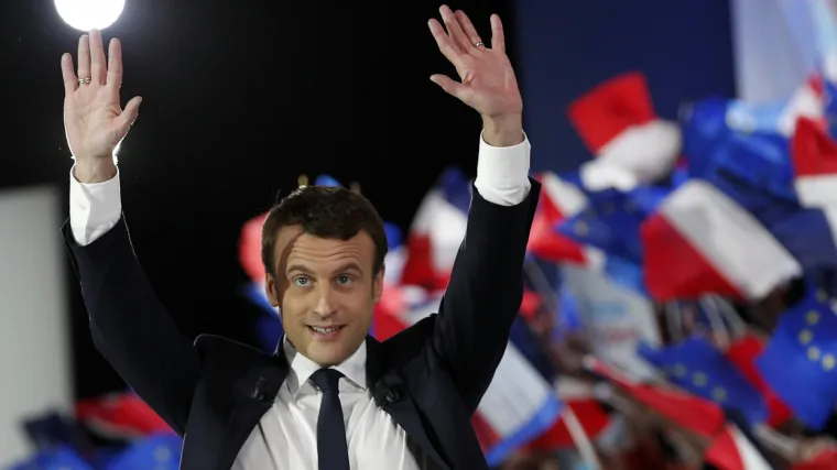 Predsjednica Grabar-Kitarović čestitala Macronu na izbornoj pobjedi