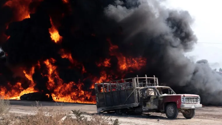 Poginulo najmanje 14 ljudi, uključujući petero djece