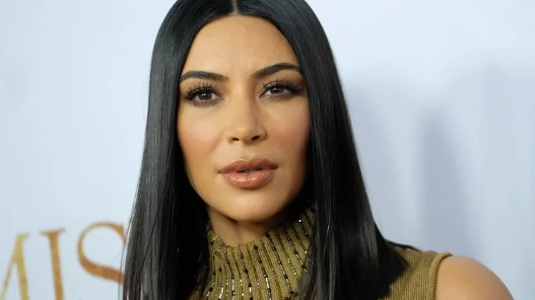 Stilistica Kim Kardashian otkrila tajnu njezine sjajne i glatke kose, nikada ne biste rekli da se radi ba&scaron; o tome