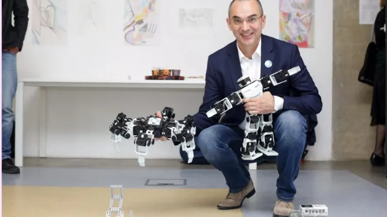 Osigurao hrvatskim školarcima sudjelovanje na uglednom natjecanju