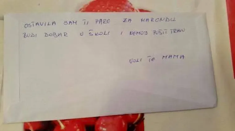 Urnebesna poruka: 'Ostavila sam ti pare za marendu, budi dobar u &scaron;koli i nemoj pu&scaron;it travu'