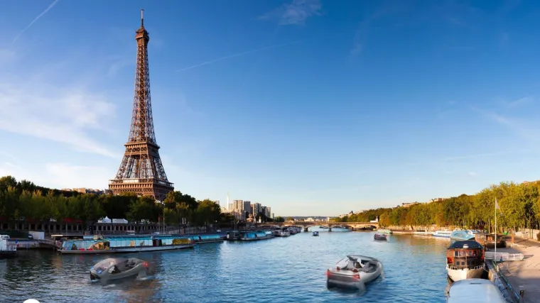 Inovacija iz Francuske: uskoro će Parizom 'poletjeti' vodeni taksiji