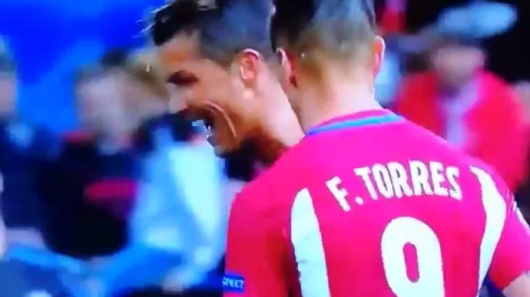 Torres i provokator Ronaldo skoro se potukli na prepunom Vicente Calderonu