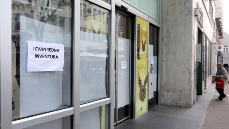 Ugroženo 260 radnih mjesta, u tijeku konzultacije, reagirala i Vlada