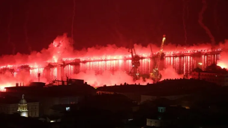 Rijeka gori: Armada s upaljenih 1987 baklji proslavila 30. rođendan