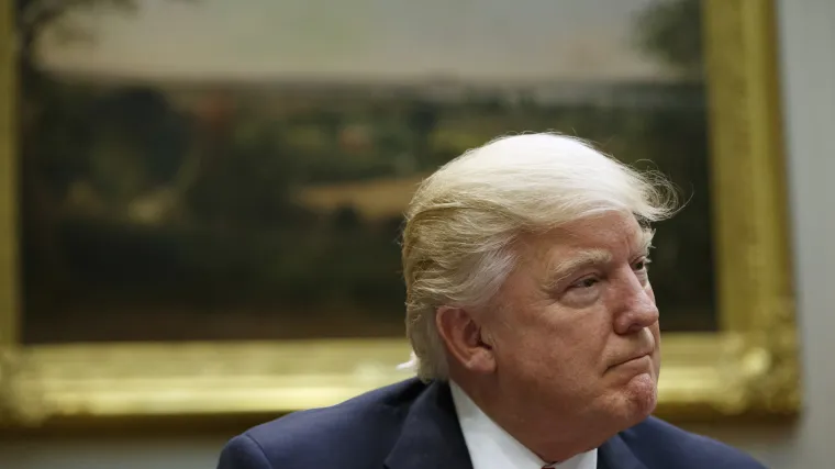 Trump prijeti otkazivanjem brifinga za novinare: 'Možda bi to bilo najbolje'