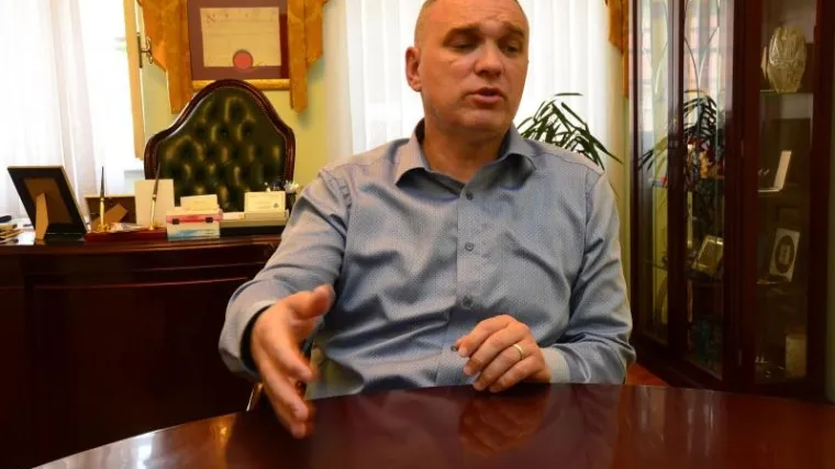 Tko je Vedran Neferović, gradonačelnik koji je fizički napao novinara?