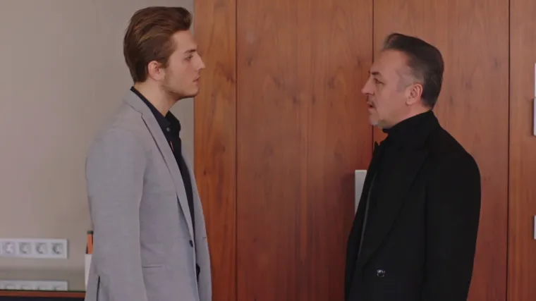 Harun želi priznati Ozanu da mu je on pravi otac (Tuđi život)