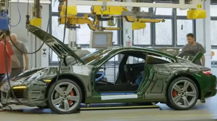 Jubilarni primjerak sjajan je podsjetnik na 54 godine povijesti