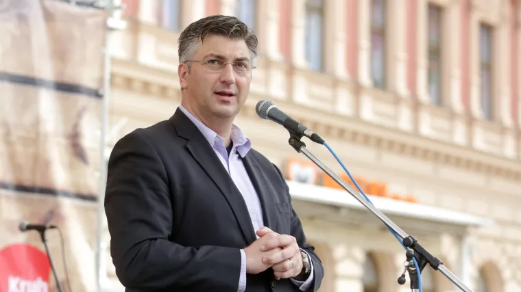 Plenković u Korčuli podržao HDZ-ove kandidate na lokalnim izborima: 'Pozivam sve na jedinstvo'