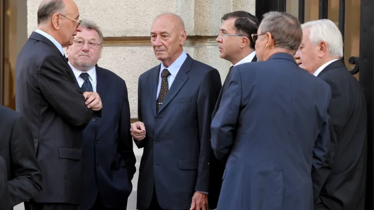 Žestok udar Mosta na nekada&scaron;nje političke asove: 'Moćni apostoli diktiraju sve!'