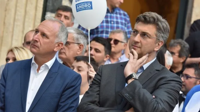 'Oni nisu svladali elemente demokratske, institucionalne i političke abecede'