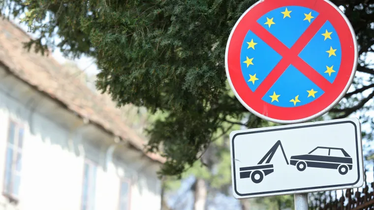 Poruka ljutitog Zagrepčanina o krivom parkiranju: 'Kad zavr&scaron;im s vama, bit će ovo Deutschland &uuml;ber alles!'