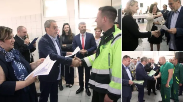 Upravo je podijelio 256 ugovora o stalnom radnom odnosu