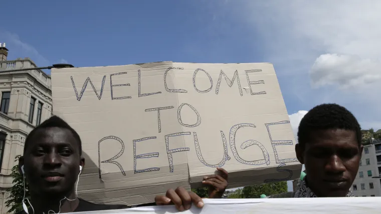 U Milanu održan velik skup potpore imigrantima