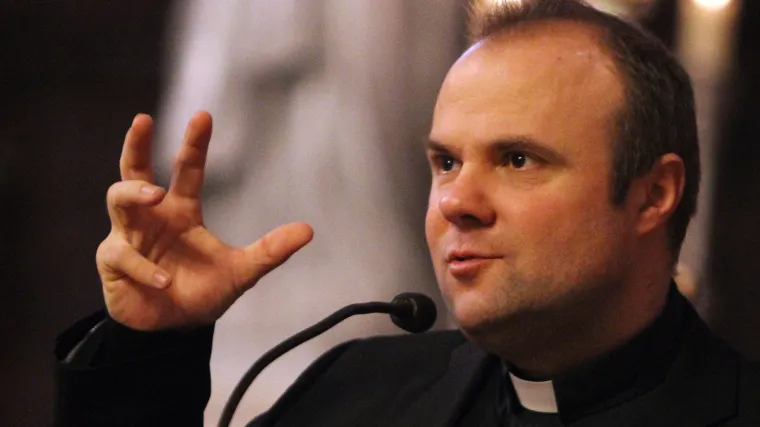 Don Damir Stojić pokrenuo žestoke debate: 'Prosvjednici Hoda za život su &scaron;aka jada'