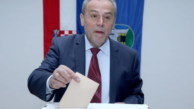 'Njemu istraživanja uvijek daju lo&scaron;iju prognozu, u drugi krug idemo s istim žarom'