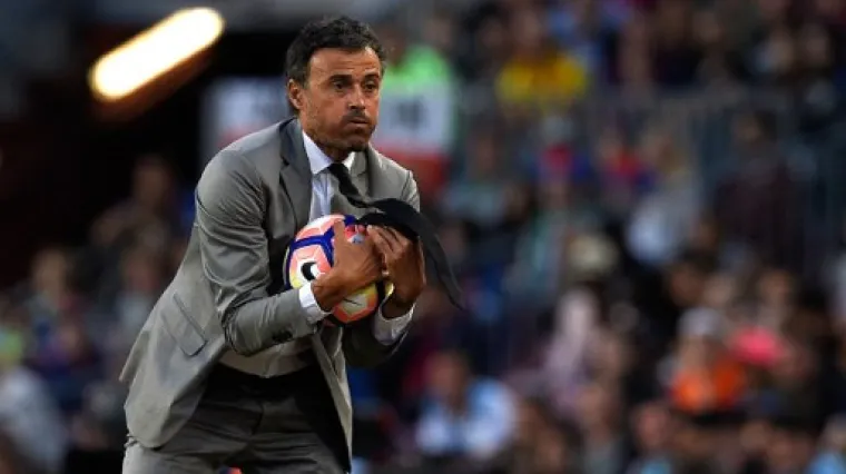 Navijači Barcelone emotivnom se porukom oprostili od Enriquea