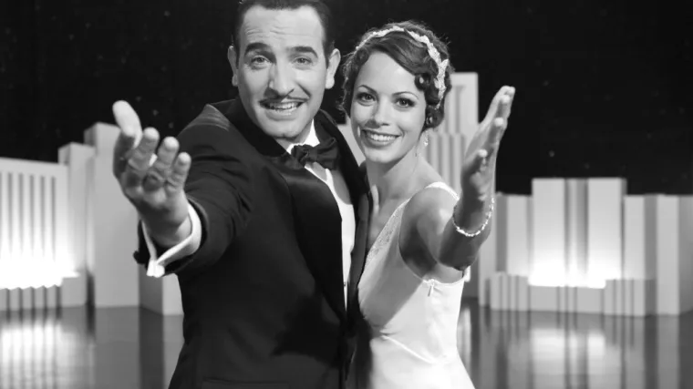 S pet Oscara nagrađena komedija Michaela Hazanaviciusa snimljena u crno-bijeloj tehnici (Umjetnik)