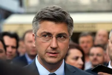 Plenković otkrio spomenik Franji Tuđmanu u Zaprešiću