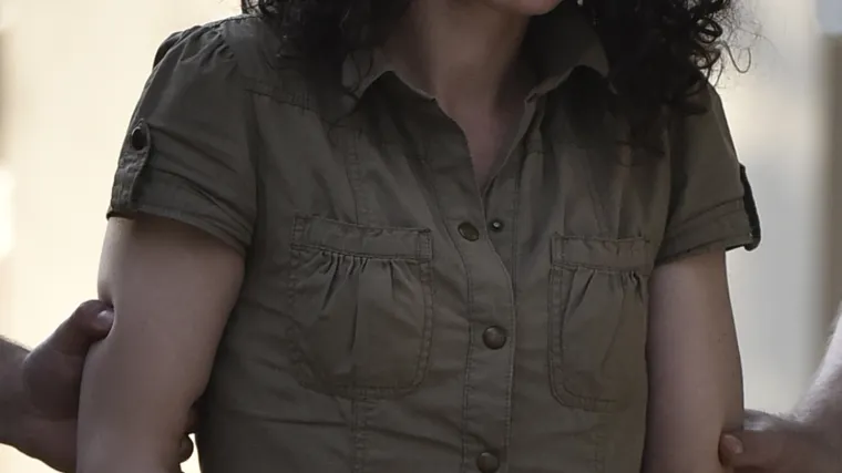 Chiara je upoznala nekog u Makedoniji, susjedi zaključuju da joj je sin smetao