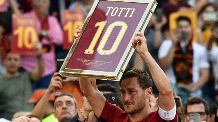 Totti odigrao posljednju utakmicu za Romu, u suzama se oprostio od navijača