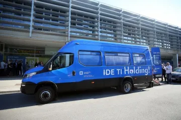 POGLEDAJTE HOLDINGOV URED NA KOTAČIMA: U njemu Zagrepčani mogu plaćati račune, kupovati pokaze...