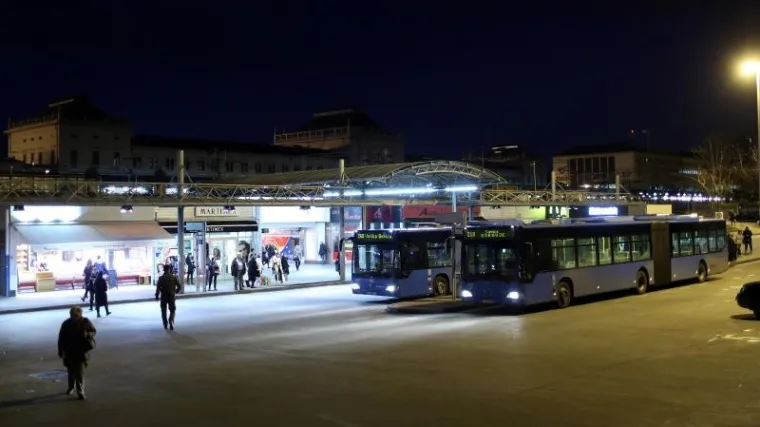 Na&scaron; komičar na najbolji mogući način opisao 'čari' noćnih buseva: 'To može samo poeta u du&scaron;i'