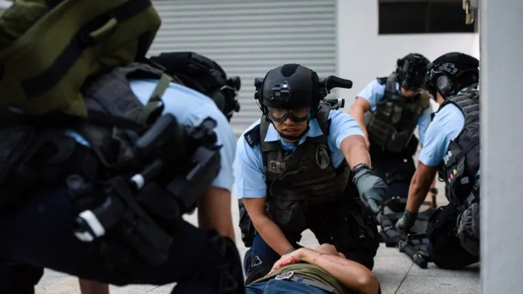 Pomahnitali Kinez nožem ubio 2 osobe, a jo&scaron; 12 ih je ranio