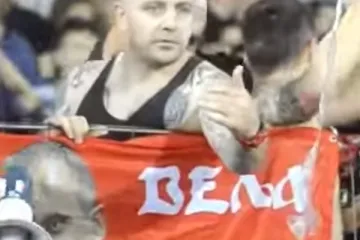 Delije napale upravu Partizana, napravile kaos i ukrale pehar, policija pronašla pun pištolj