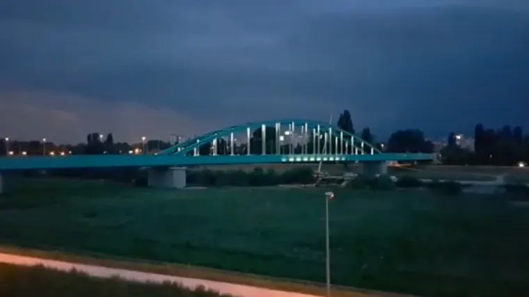 Nova atrakcija u Zagrebu: Hendrixov most od večeras će zasjati u novom ruhu!