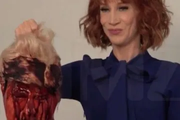 Morala se ispričati zbog kontroverzne fotke, ali nije joj pomoglo...