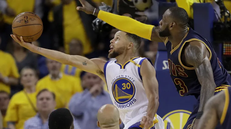 Warriorsi poveli: velika Durantova večer s 38 poena, po osam skokova i asistencija
