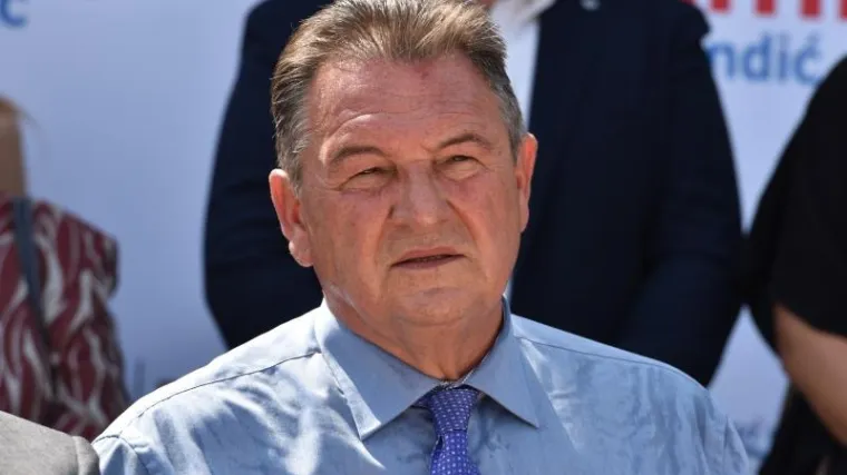 Radimir Čačić prozvao vodstvo stranke za izdaju