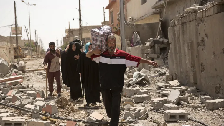 Na ulicama Mosula tijela desetaka civila koji su bježali pred IS