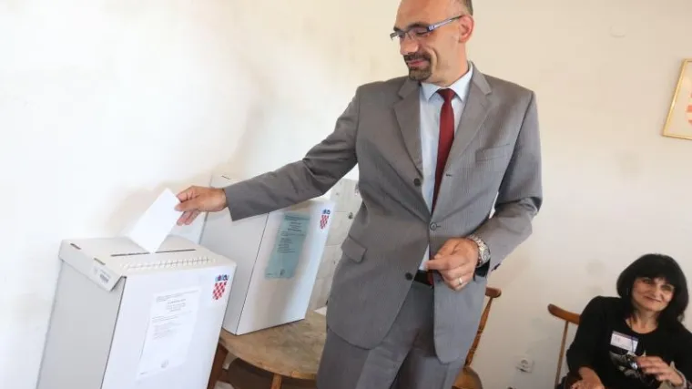 Knin prvi put dobio gradonačelnika koji ne dolazi iz redova HDZ-a