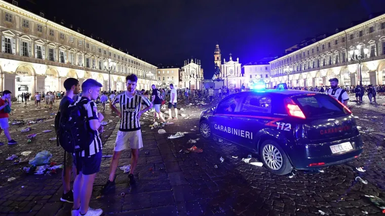 Vi&scaron;e od tisuću ozlijeđenih u stampedu u Torinu tijekom gledanja finala Lige prvaka