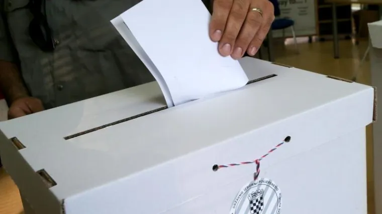 Uspon nezavisnih kandidata: netipične kampanje, mala sredstva i znatni uspjesi