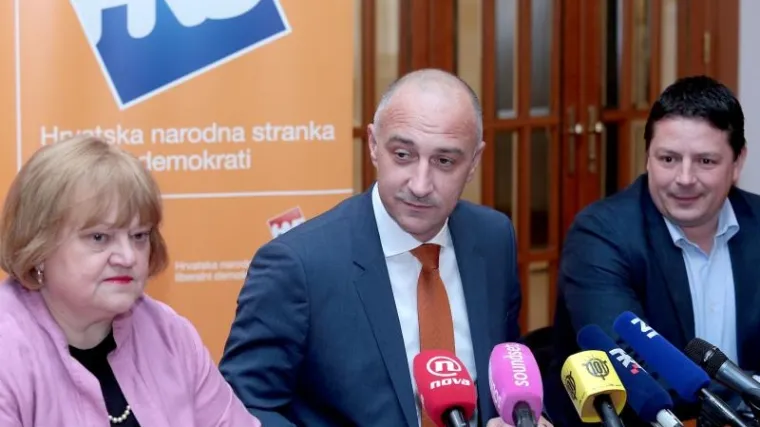 SAVEZ S HDZ-om? Ako i uspije skupiti podr&scaron;ku, HNS-u se ne pi&scaron;e dobro...