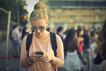 Ubrzan rad srca i povećan krvni tlak čim se odvoje od interneta