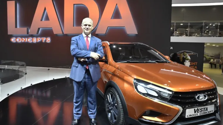 Uskoro ćemo u Ladi na put - zrakom