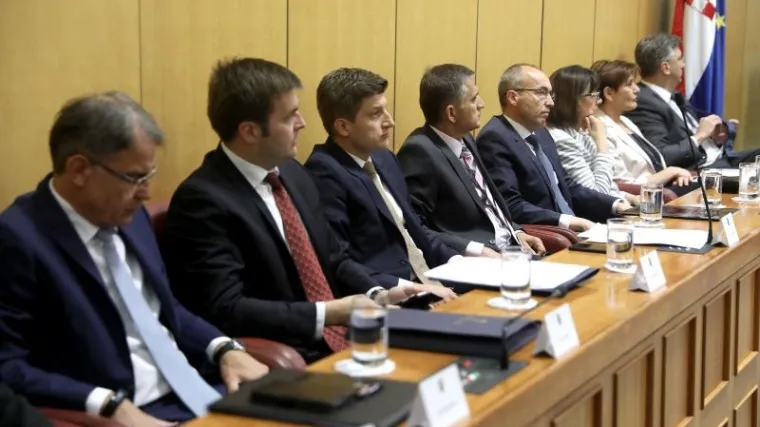 HDZ sada može računati na pet HNS-ovaca, ali jedan važan čovjek im se već danima ne javlja na mobitel