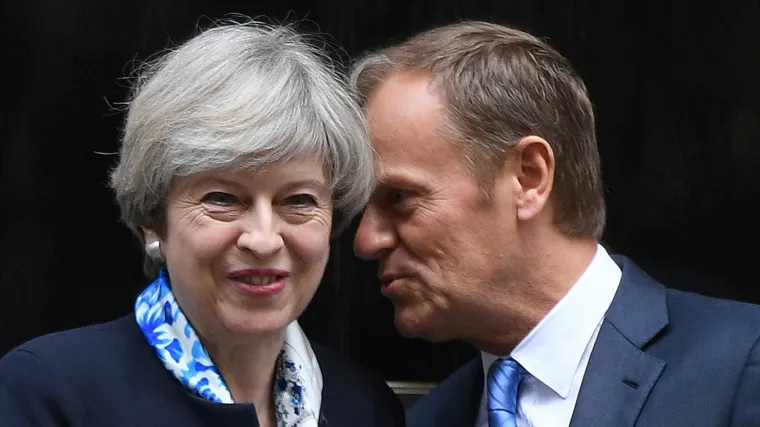 May će formirati vladu uz pomoć sjevernoirskih unionista: stigla je poruka i od Donalda Tuska